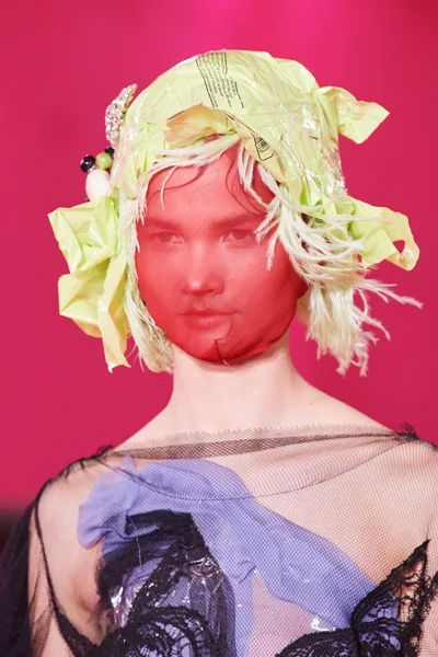 Look 98